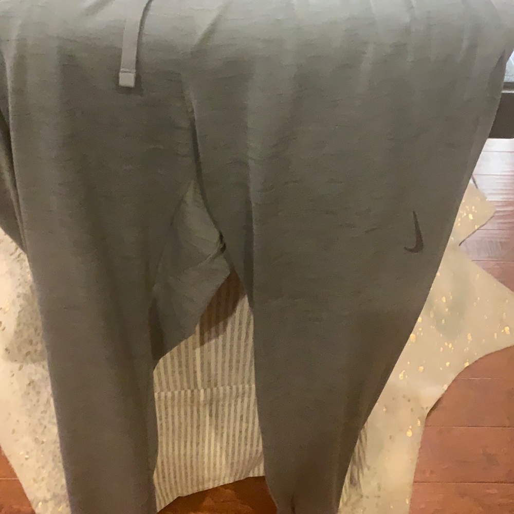 Men’s Nike yoga pants/joggers